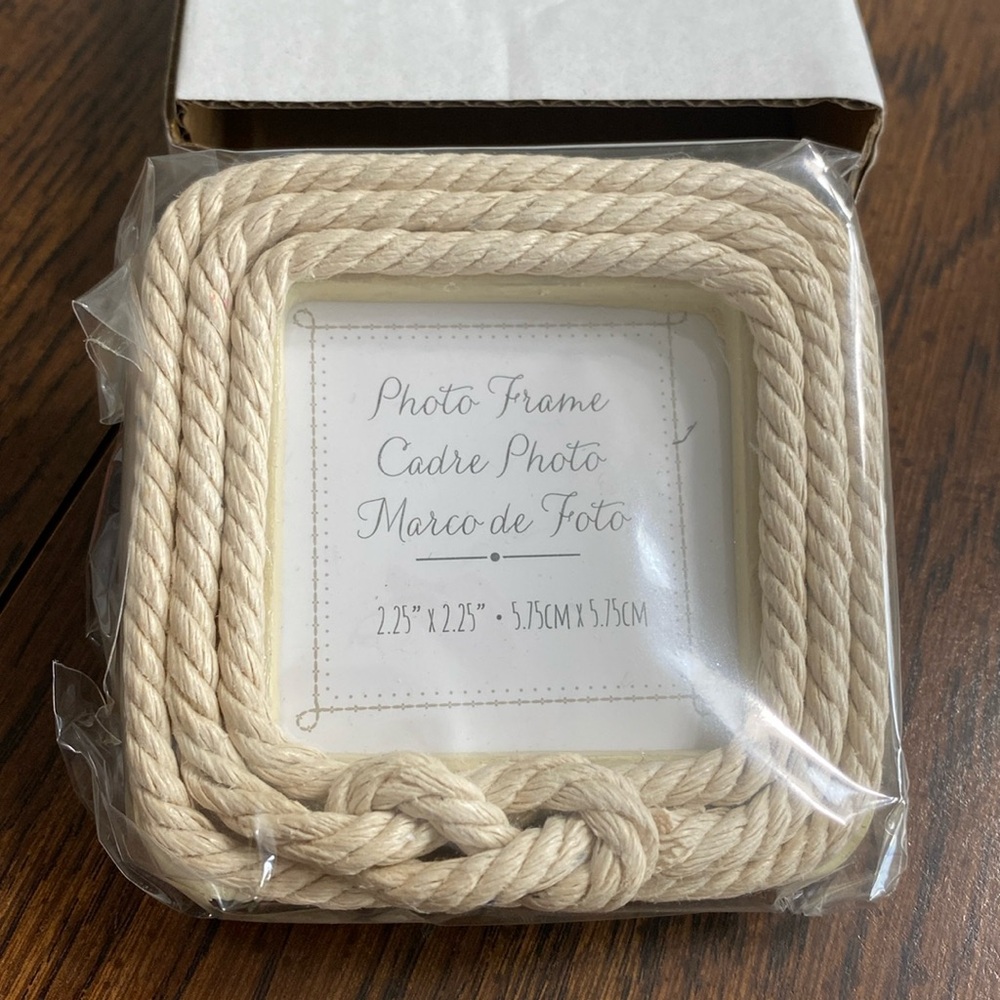 “5/$20” Kate Aspen miniature nautical rope themed picture frame